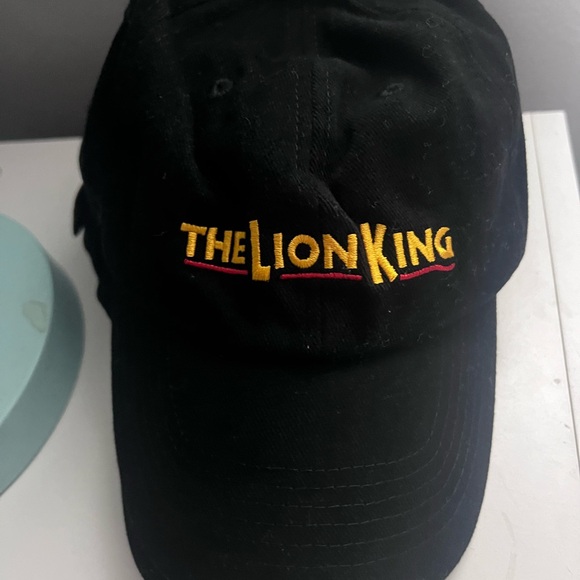 Like New The Lion King Broadway Musical VIP Hat_ Set of 2! - Picture 3 of 4